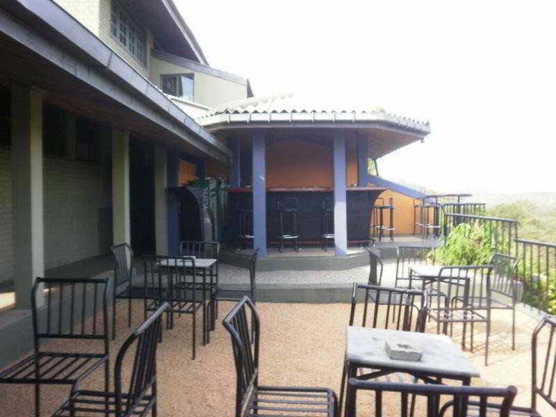 Giritale Hotel Polonnaruwa Exteriör bild