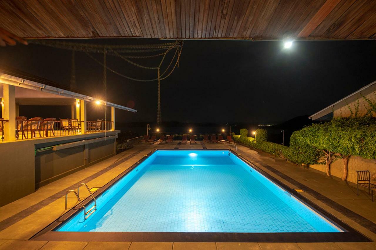 Giritale Hotel Polonnaruwa Exteriör bild